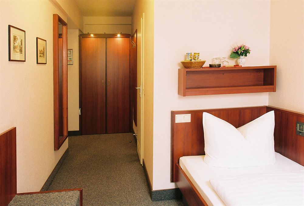 Hotel Kastanienhof Βερολίνο Εξωτερικό φωτογραφία